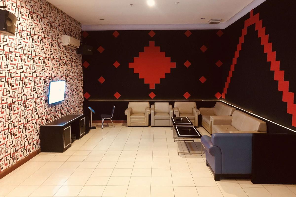 Kyriad Sadurengas Hotel Tanah Grogot Extérieur photo